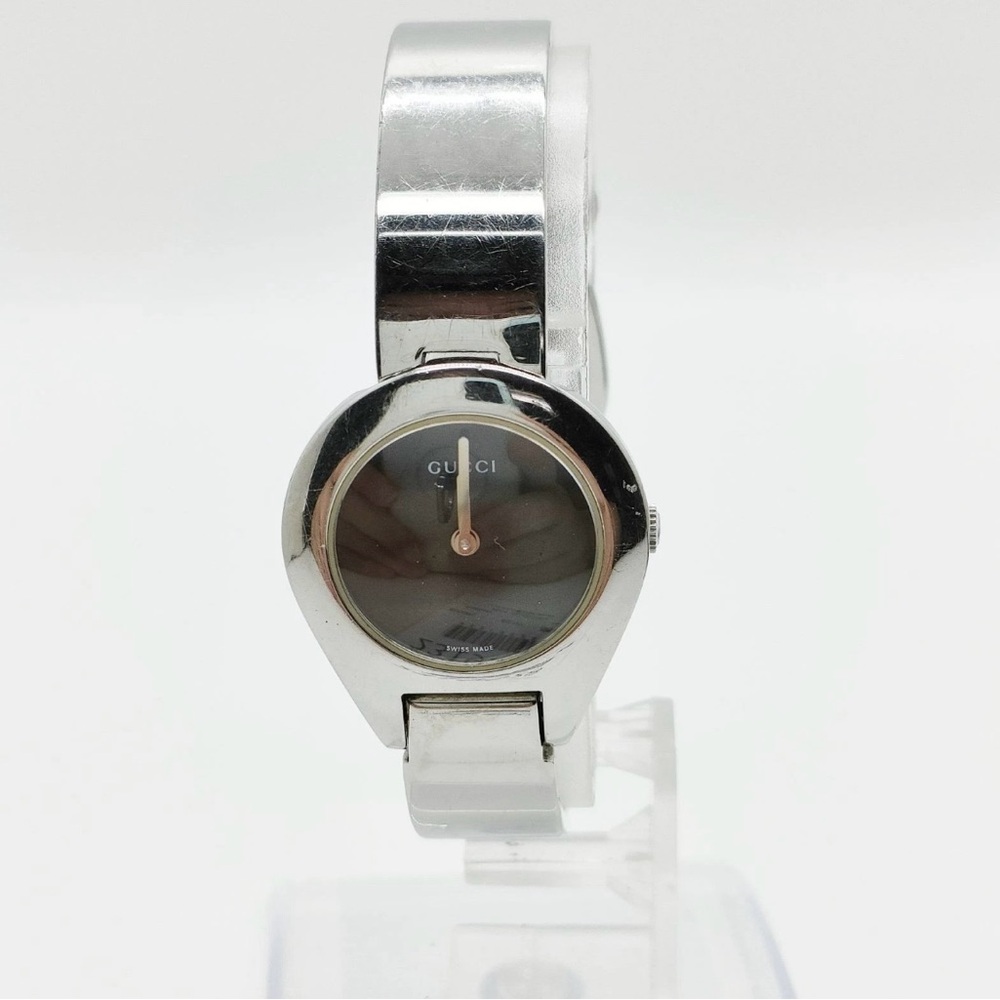 Gucci Silver Wearable Watch
